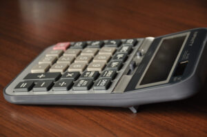 ماشین حساب 26tv اینفینیتی ماشین حساب 26tv اینفینیتی