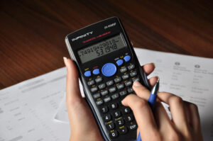 ماشین حساب مهندسی اینفینیتی