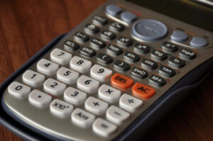 ماشین حساب مهندسی اینفینیتی